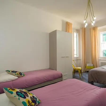 아파트 Genua Apartment *