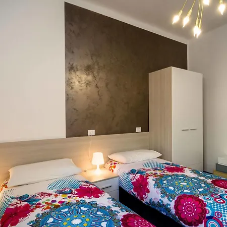 아파트 Genua Apartment