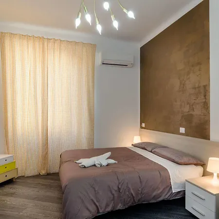 Genua Apartment * 제노바
